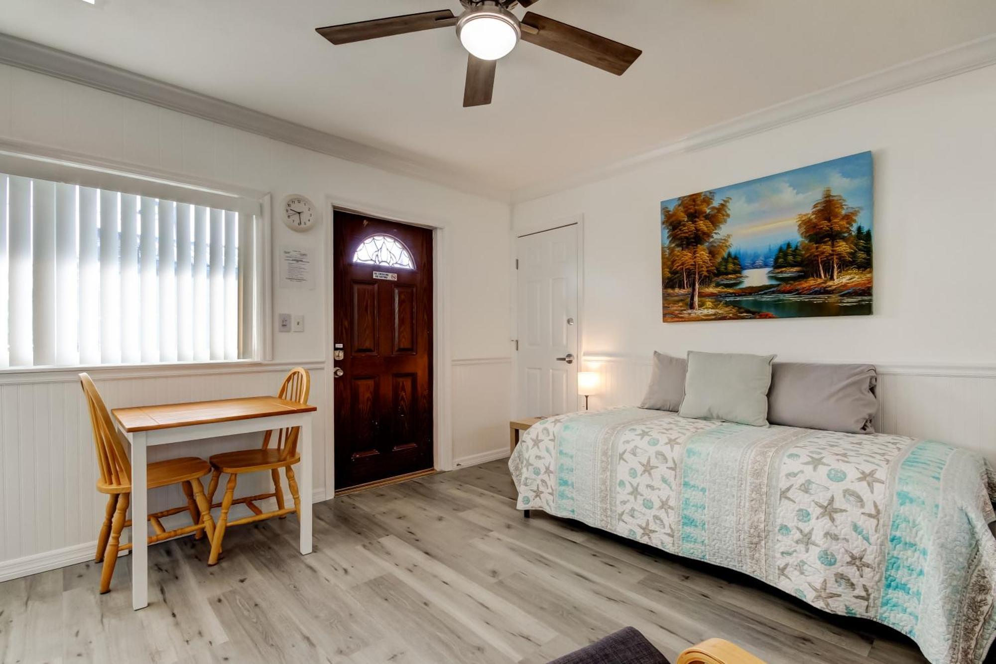 Carousel Suites -Redington Shores Bagian luar foto