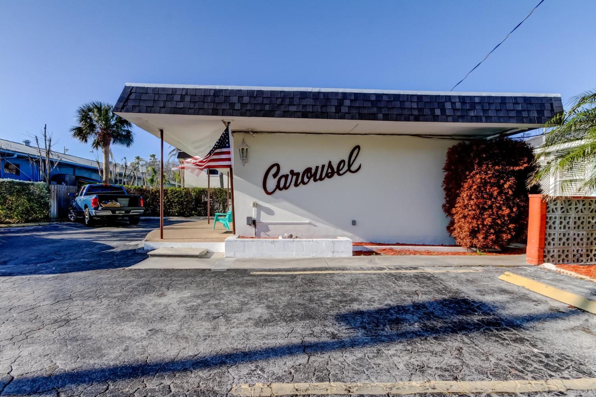 Carousel Suites -Redington Shores Bagian luar foto